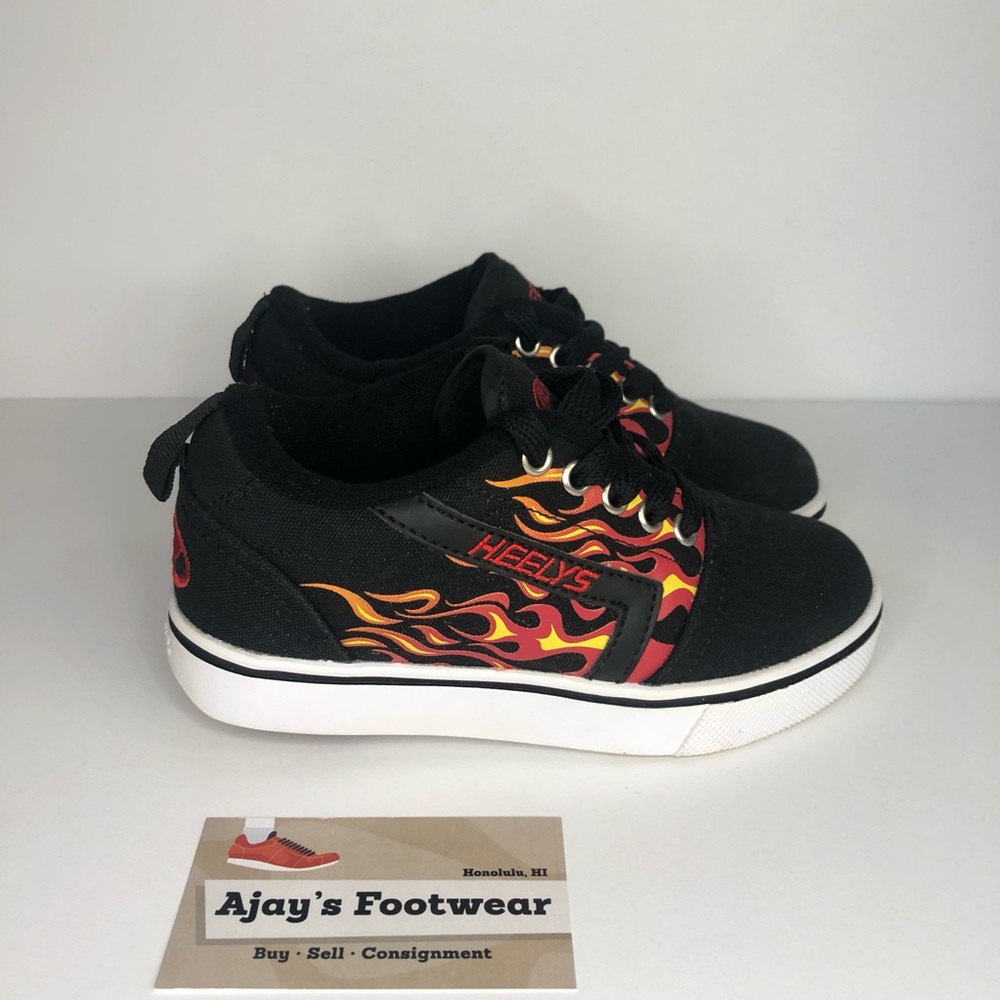 KIDS HEELYS FIRE FLAMES BLACK RED SKATE SHOES 13 C